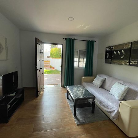 טורמולינוס Encantador Apartamento-Centrico-Con Amplio Jardin מראה חיצוני תמונה