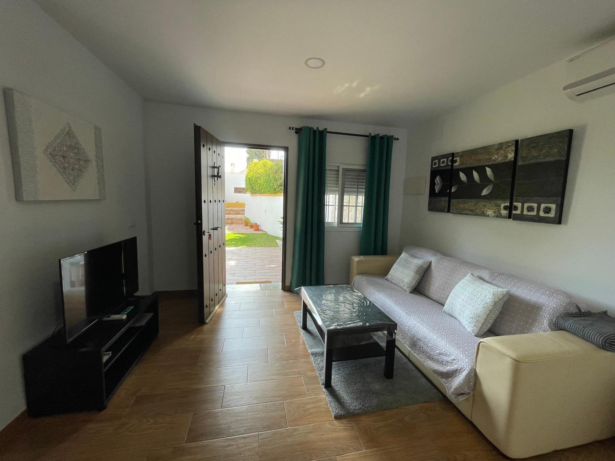 טורמולינוס Encantador Apartamento-Centrico-Con Amplio Jardin מראה חיצוני תמונה